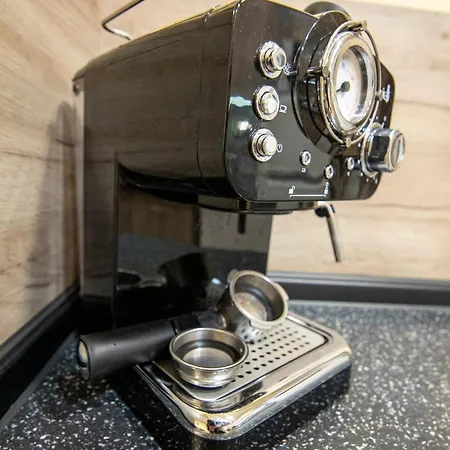 Apartment Comfort & Cozy In Center