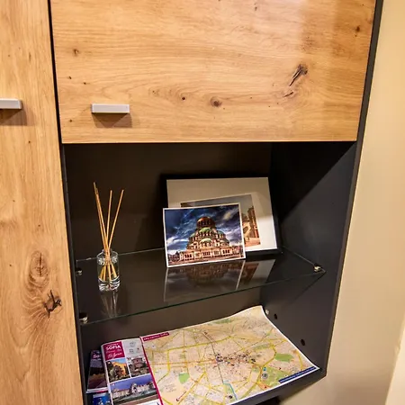 아파트 Comfort & Cozy In Center