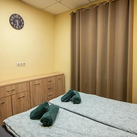 Comfort & Cozy In Center