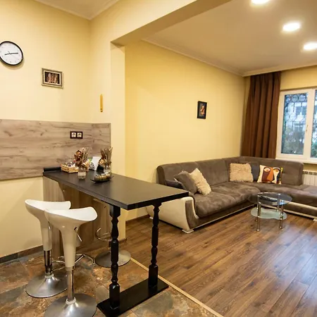 Comfort & Cozy In Center Apartamento Sófia